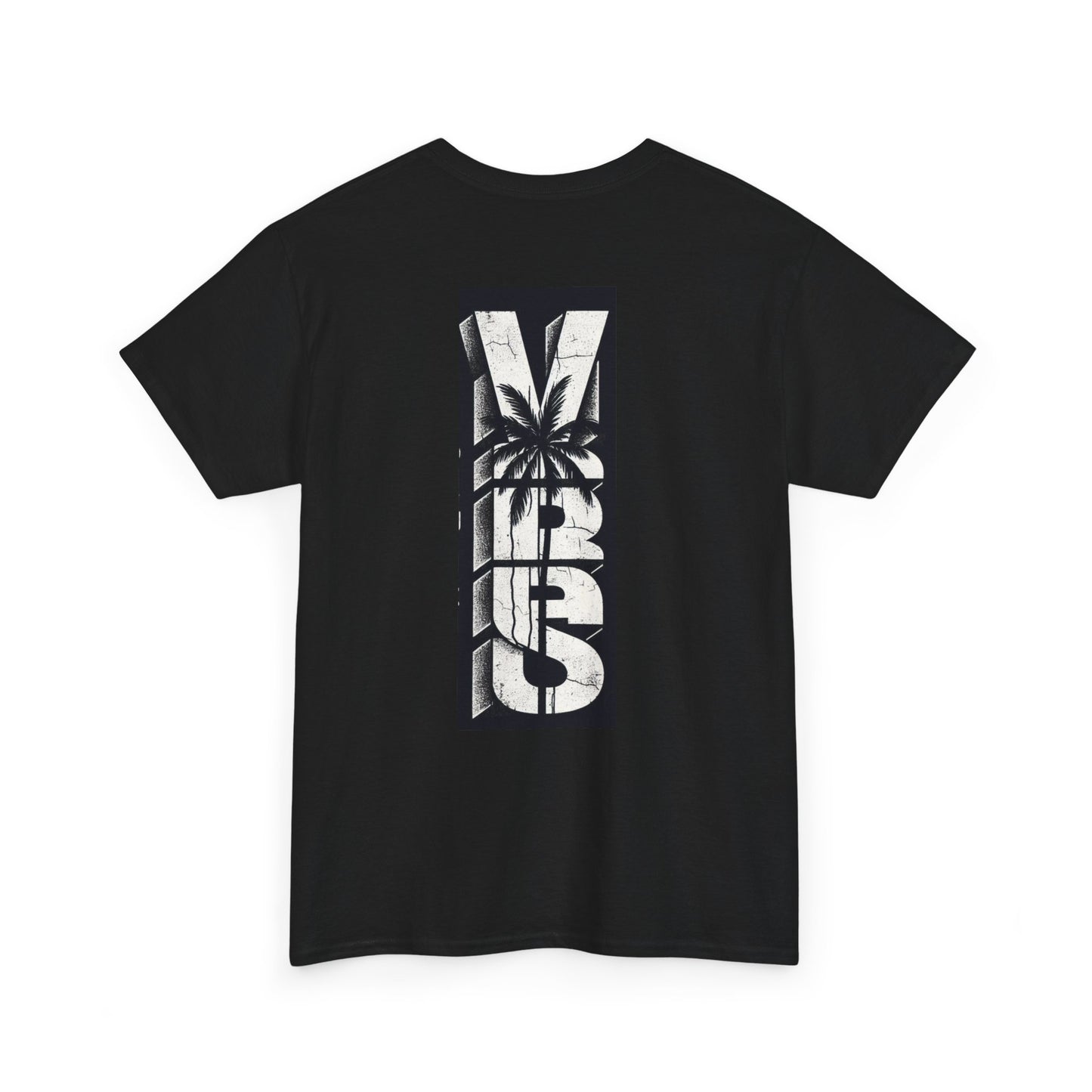 T-Shirt with Palm Tree Design, Casual Unisex Tee, Perfect for Summer Parties, Beach Days, Gifts for Friends, Vacation Wardrobe