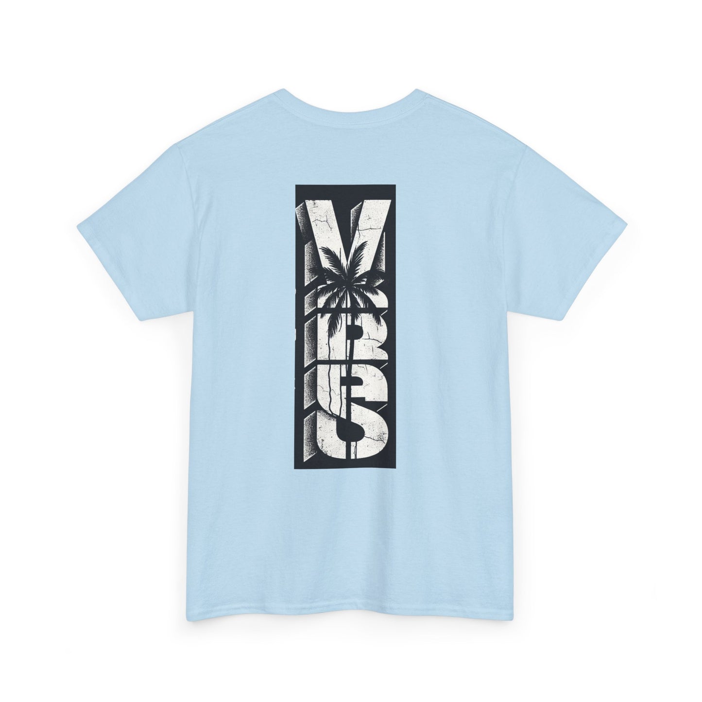 T-Shirt with Palm Tree Design, Casual Unisex Tee, Perfect for Summer Parties, Beach Days, Gifts for Friends, Vacation Wardrobe