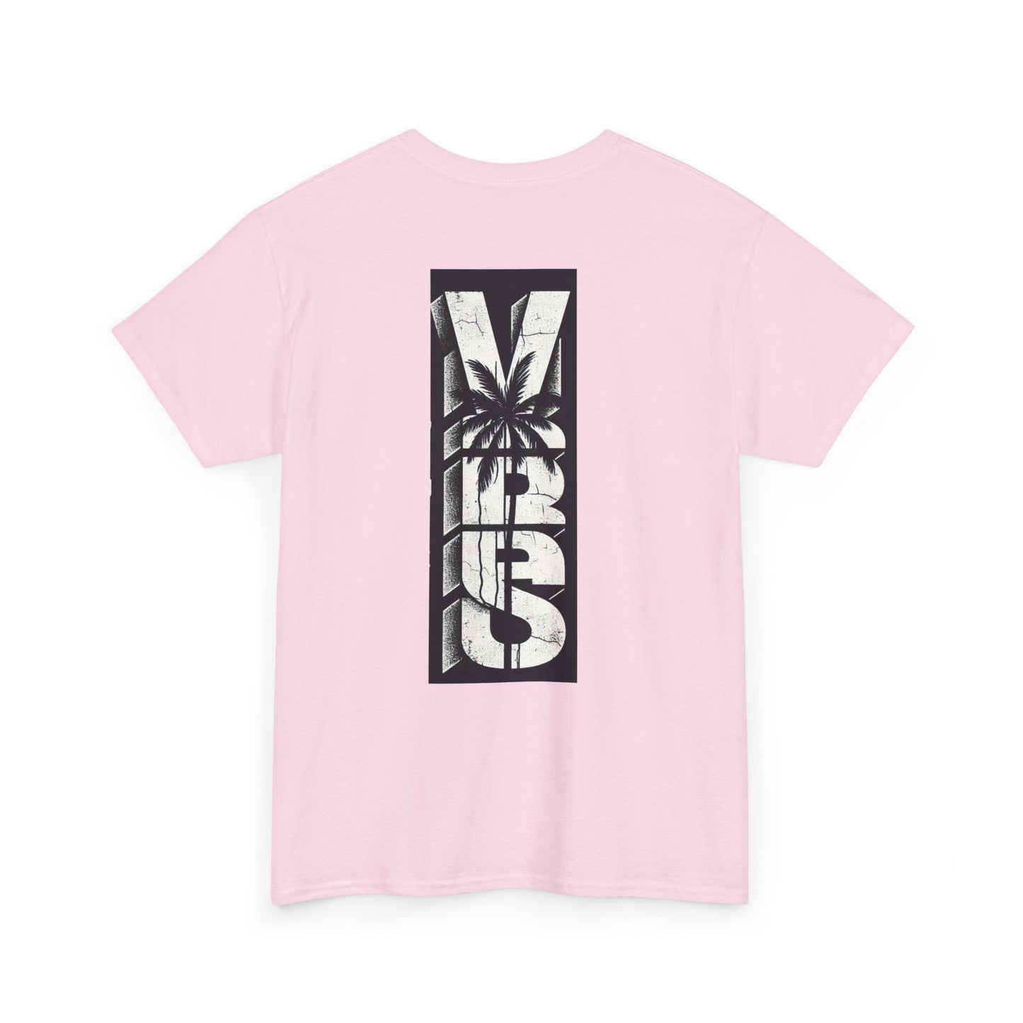 T-Shirt with Palm Tree Design, Casual Unisex Tee, Perfect for Summer Parties, Beach Days, Gifts for Friends, Vacation Wardrobe