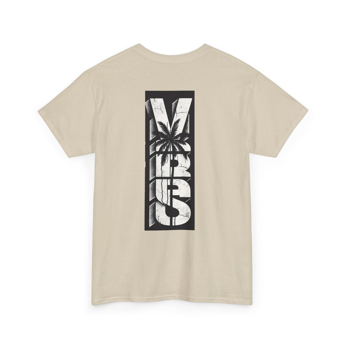 T-Shirt with Palm Tree Design, Casual Unisex Tee, Perfect for Summer Parties, Beach Days, Gifts for Friends, Vacation Wardrobe