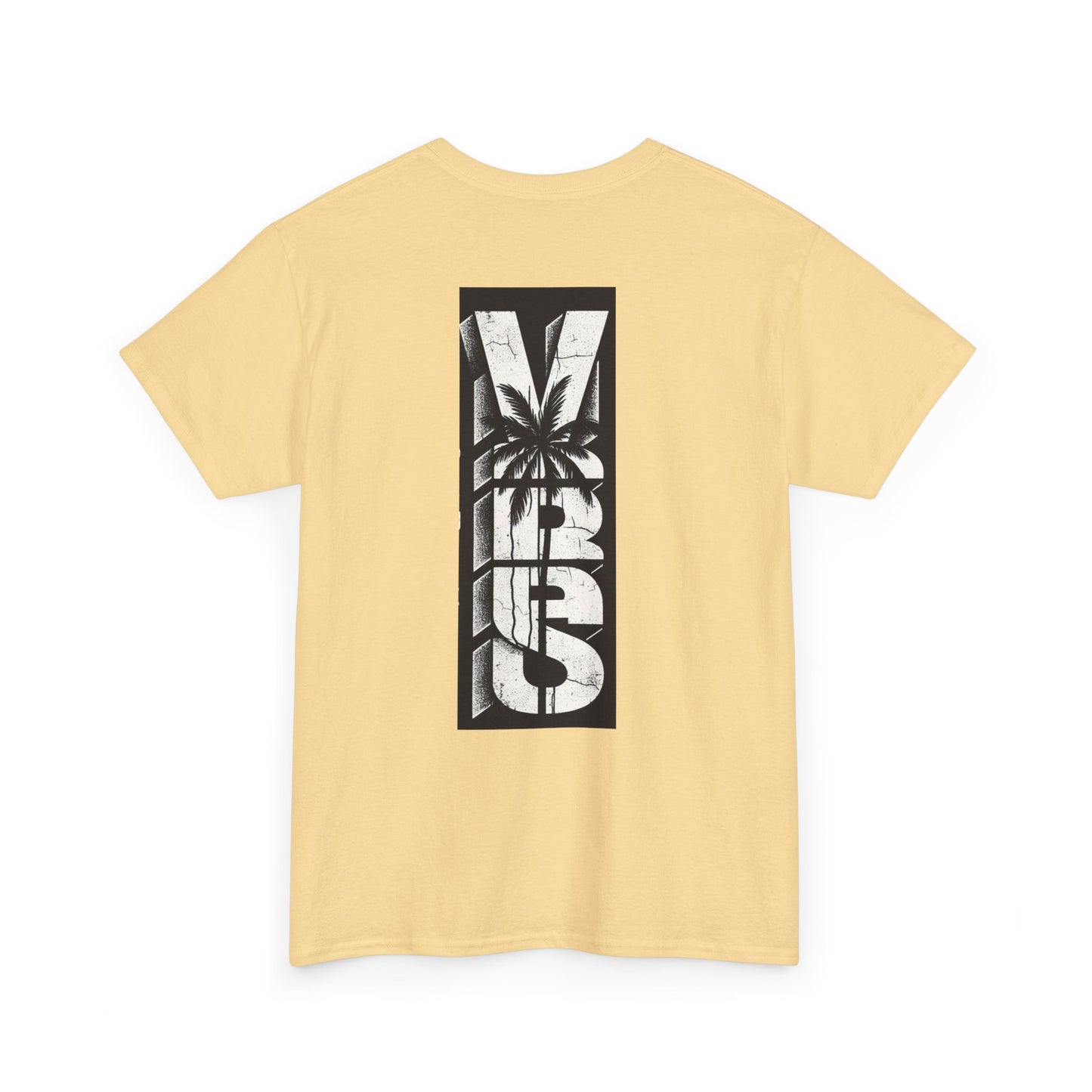 T-Shirt with Palm Tree Design, Casual Unisex Tee, Perfect for Summer Parties, Beach Days, Gifts for Friends, Vacation Wardrobe